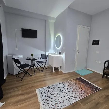 Erik Apartman *